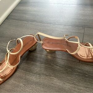 BCBG cream leather strappy sandals